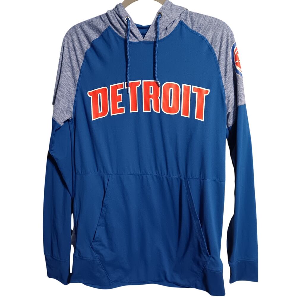 Detroit Pistons Fanatics Long Sleeve Thin Lightweight Hoodie Men’s Small
